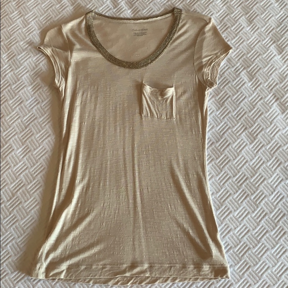 Calvin Klein light pink T-shirt